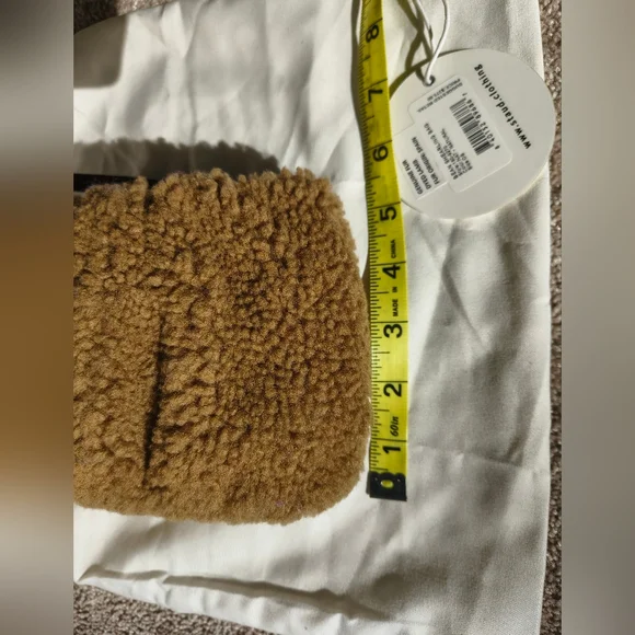 STAUD Tan Natural Bean Shearling Shoulder Bag - Picture 14 of 14